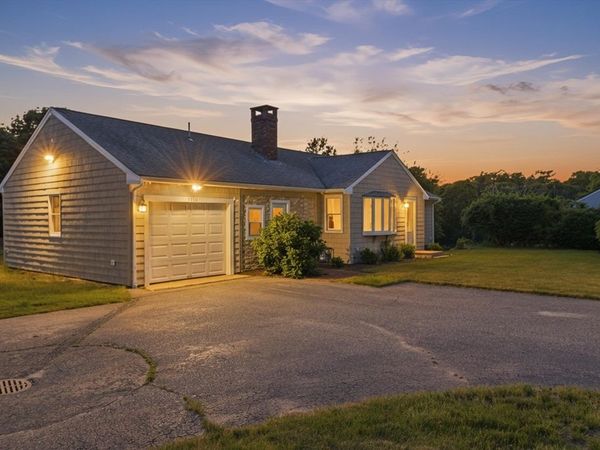 1115 Shootflying Hill Rd, Barnstable, MA 02632