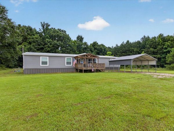 1241 Old River Rd., Petal, MS 39465