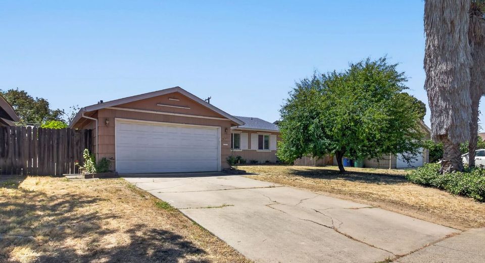 5220 North Pkwy, Sacramento, CA 95823 Photo