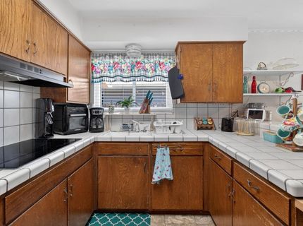 5220 North Pkwy, Sacramento, CA 95823 Photo