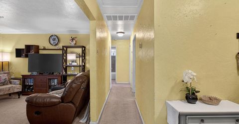 5220 North Pkwy, Sacramento, CA 95823 Photo