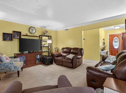 5220 North Pkwy, Sacramento, CA 95823 Photo