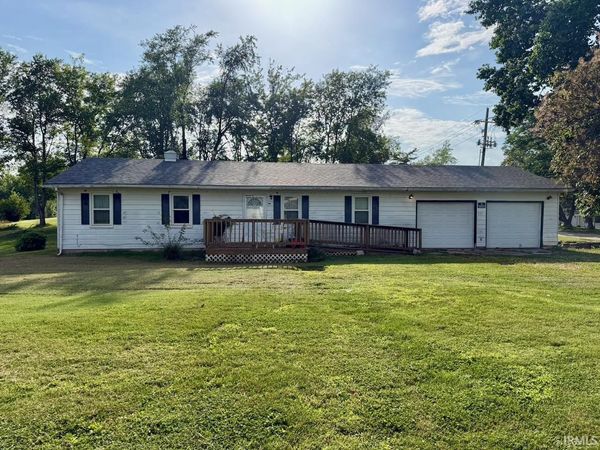 511 Maple Grove Road, Boonville, IN 47601