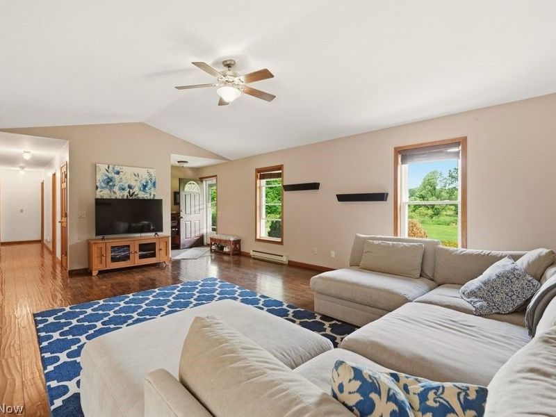 5230 Laubert Road, Atwater, OH 44201 Photo 12