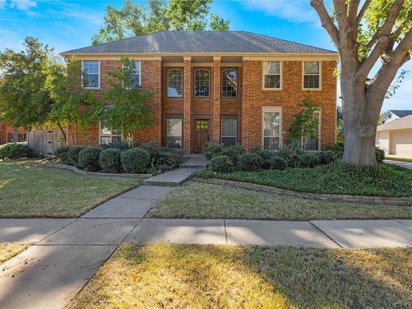 905 Silverthorne Trail, Highland Village, TX 75077
