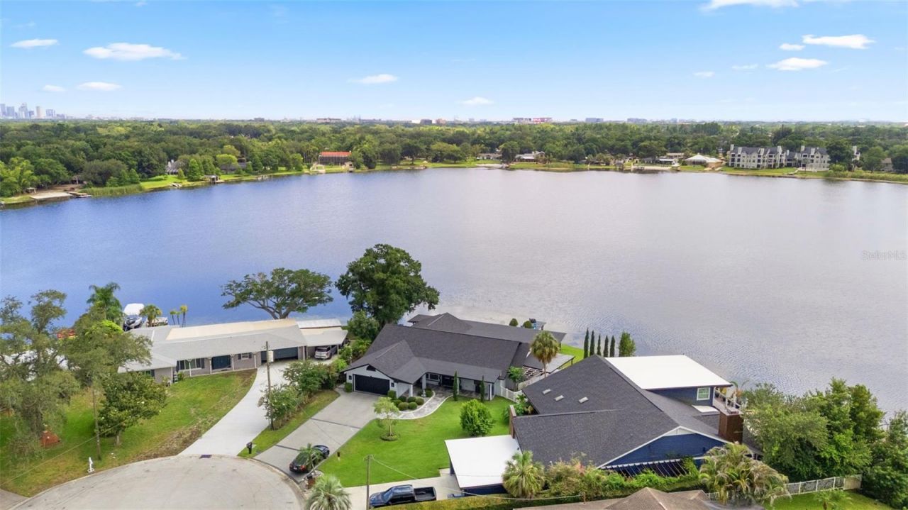 7302 Egypt Lake Drive , Tampa, FL 33614 Photo