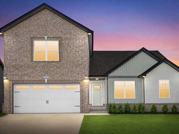 386 Dugger Dr, Clarksville, TN 37042