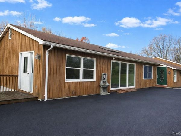 64 Hillside View Road , Mahopac, NY 10541