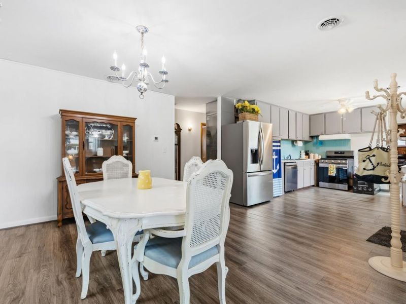 2086 Sugar Bush Road, Marblehead, OH 43440 Photo 7