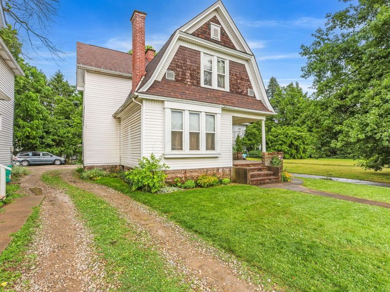 574 Mount Vernon Road, Newark, OH 43055 Photo 2