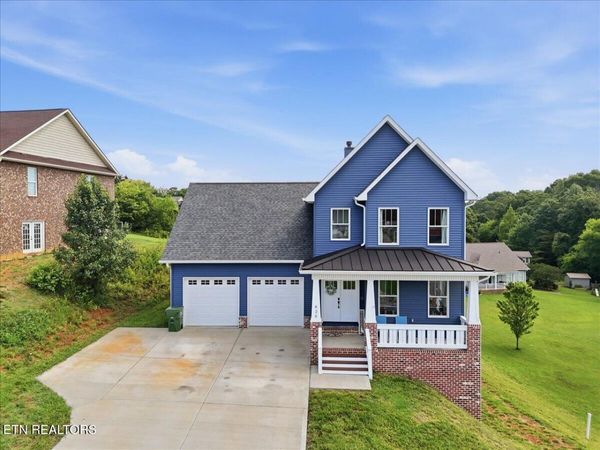 436 Woodgate Drive, Maryville, TN 37804