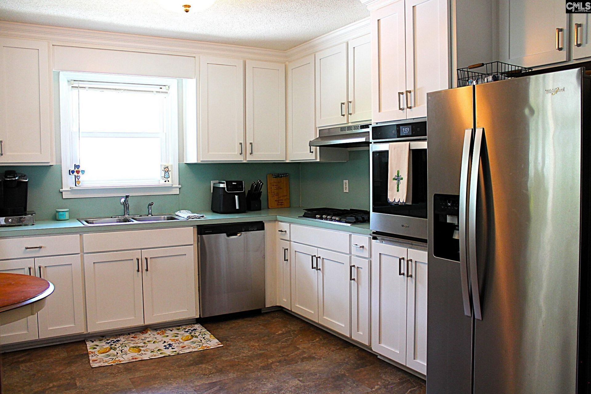 910 Jupiter Street Photo 11