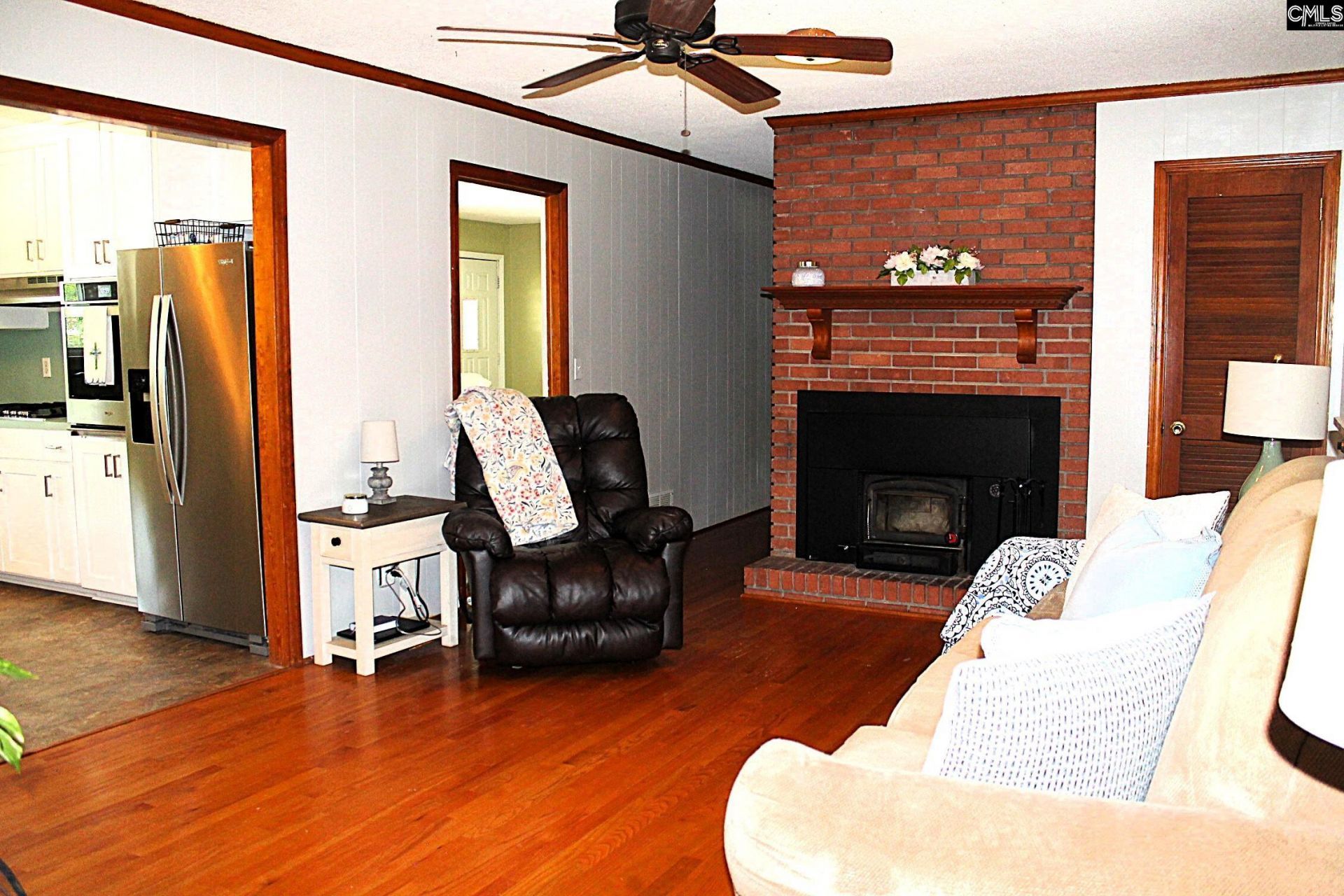 910 Jupiter Street Photo 17