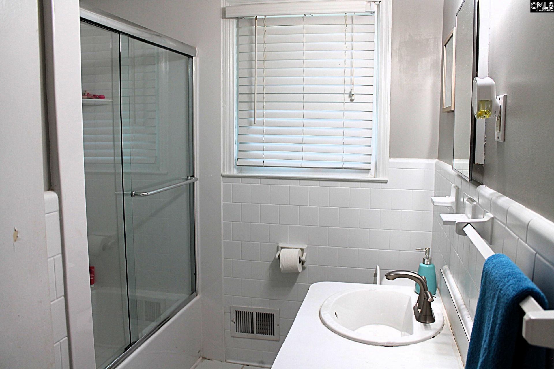 910 Jupiter Street Photo 24
