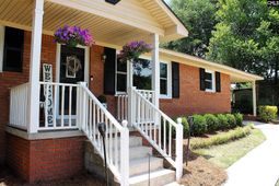 910 Jupiter Street photo 4