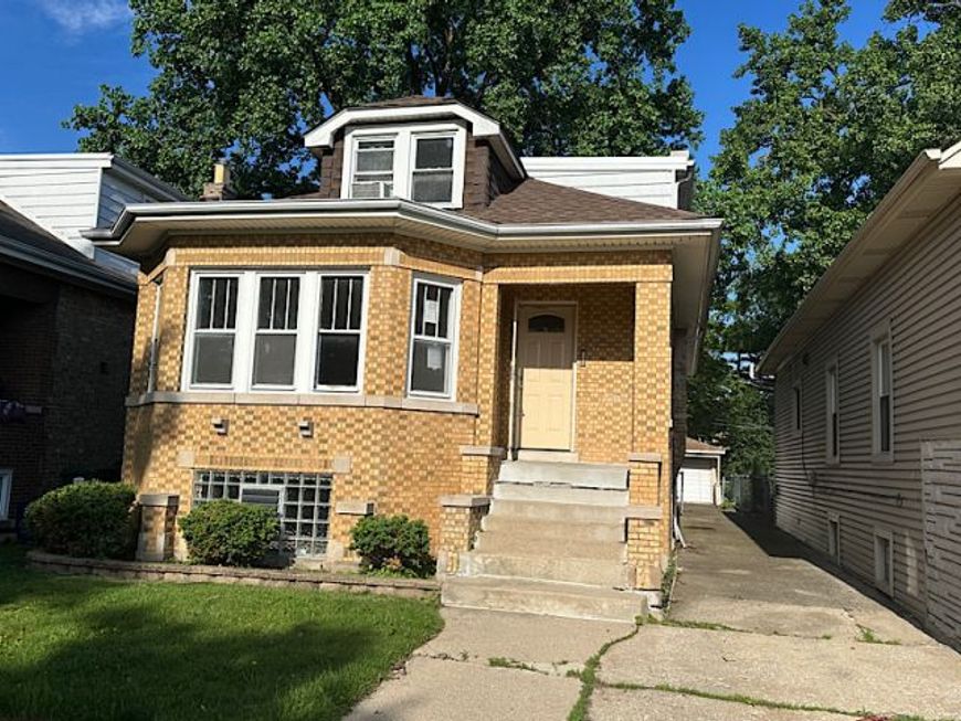 Main Photo