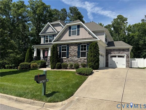 16707 White Daisy Loop , Moseley, VA 23120