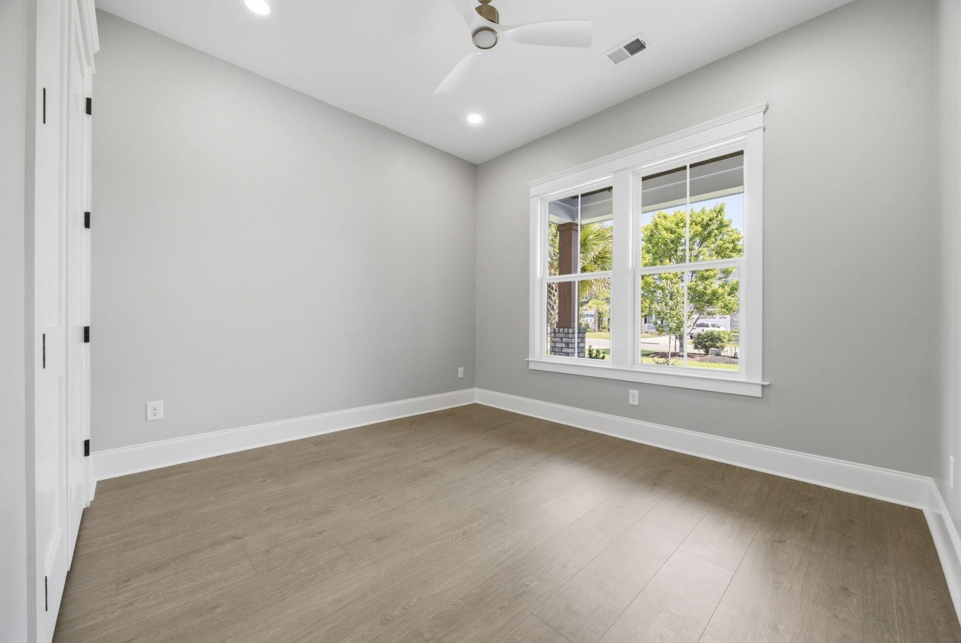 434 Seabury Ln. Photo 38
