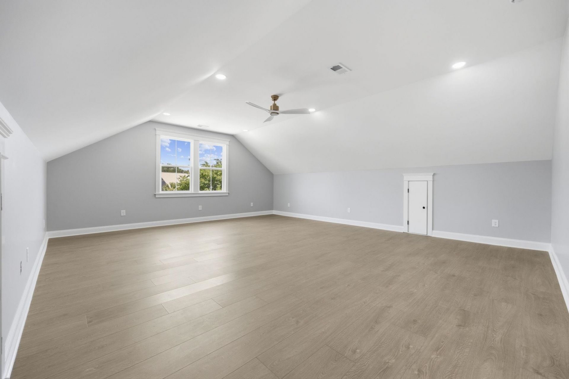 434 Seabury Ln. Photo 58