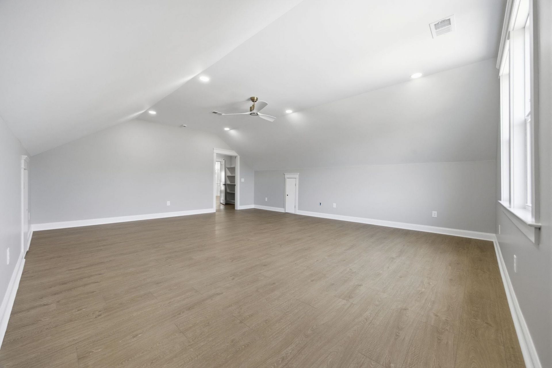 434 Seabury Ln. Photo 59