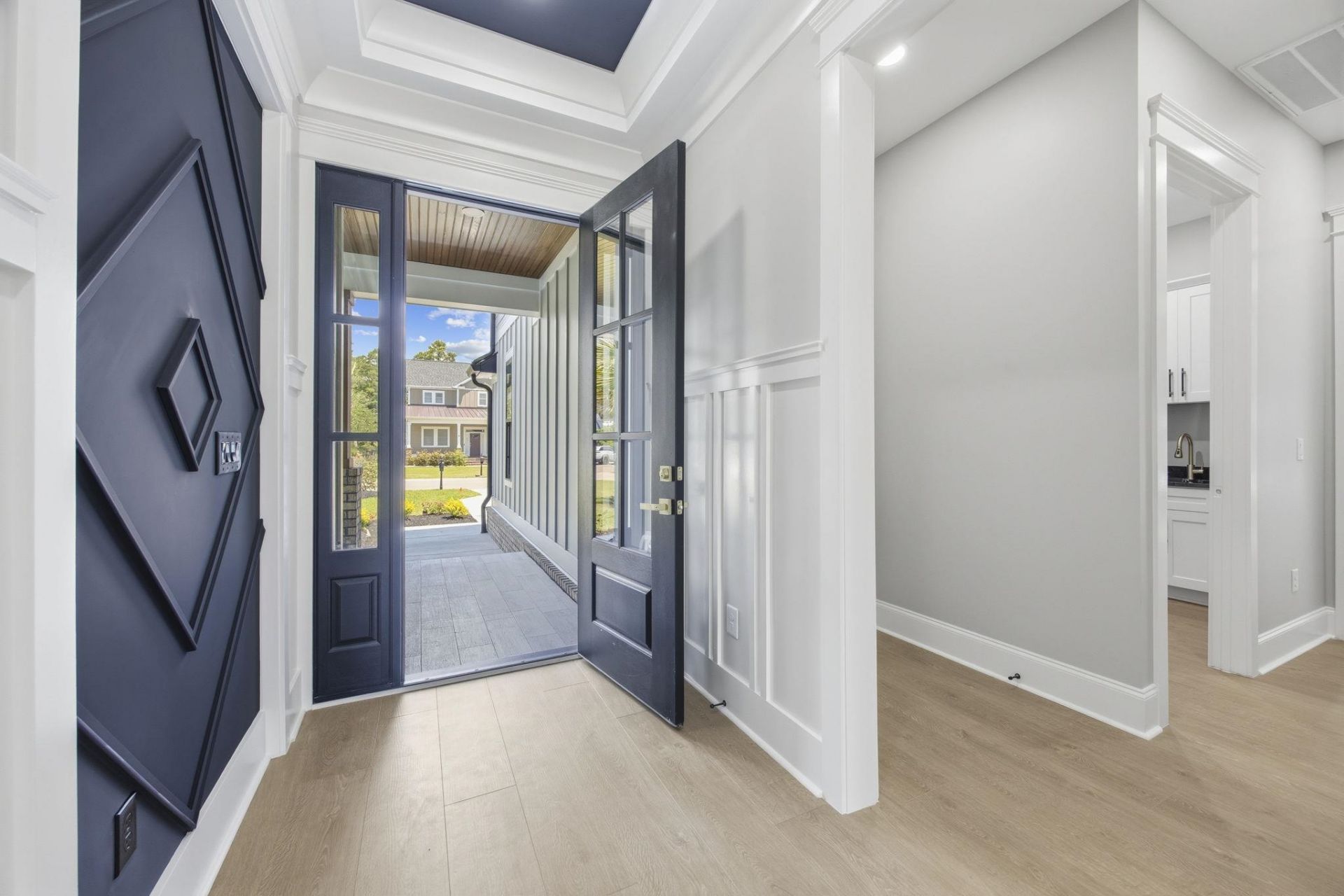 434 Seabury Ln. Photo 6