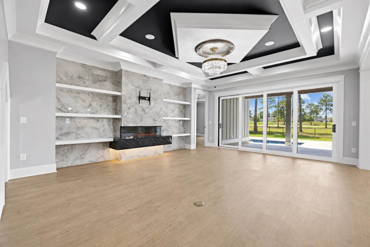 434 Seabury Ln. Photo 9