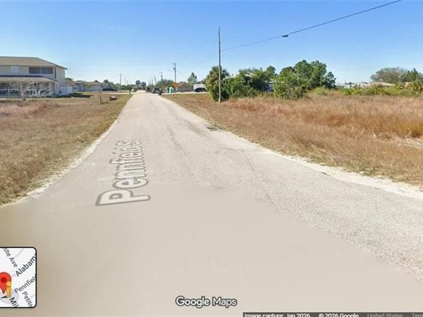 255-257 Pennfield ST, LEHIGH ACRES, FL 33974