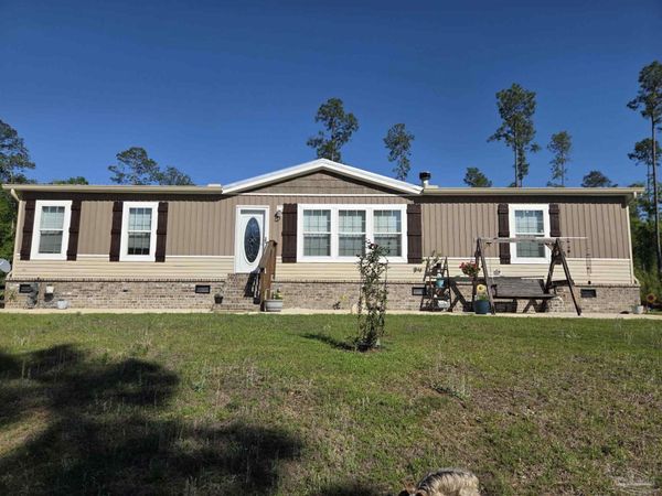 9918 Amos Cabaniss Rd, Munson, FL 32570