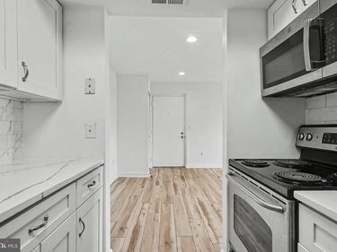 14800 RYDELL ROAD , Unit 201, CENTREVILLE, VA 20121