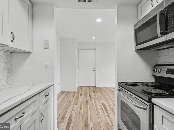 14800 RYDELL ROAD , Unit 201, CENTREVILLE, VA 20121