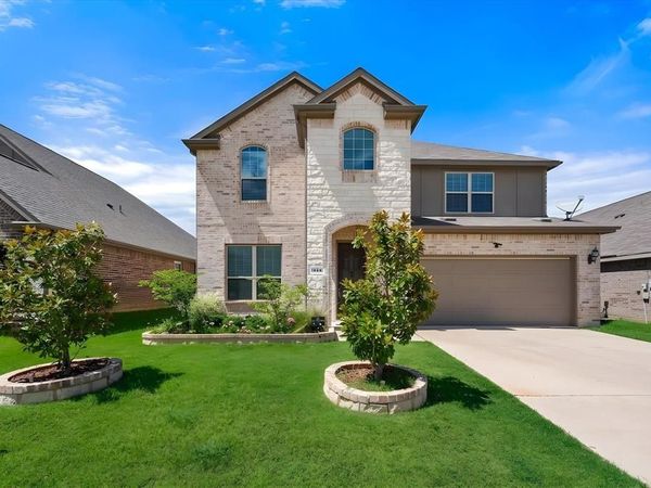 444 Windy Knoll, Burleson, TX 76028