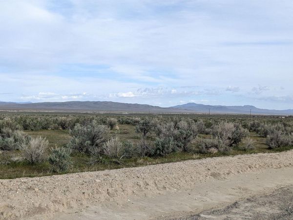 21845 Tungston Court, Lovelock, NV 89419