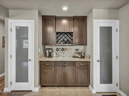 275 Hillcrest Drive, Reno, NV 89509 Photo