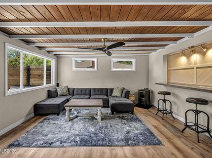275 Hillcrest Drive, Reno, NV 89509 Photo