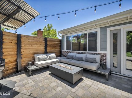275 Hillcrest Drive, Reno, NV 89509 Photo