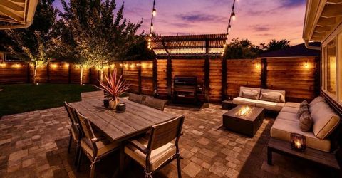 275 Hillcrest Drive, Reno, NV 89509 Photo