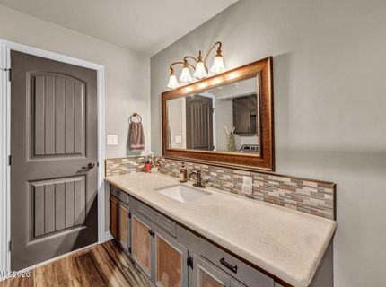 275 Hillcrest Drive, Reno, NV 89509 Photo
