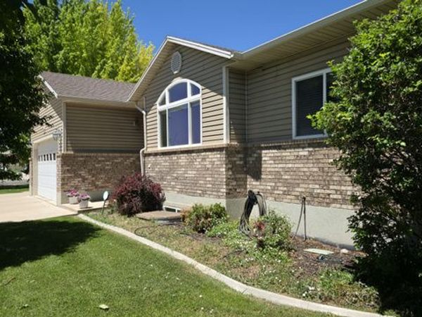 2294 W 900 N, Vernal, UT 84078