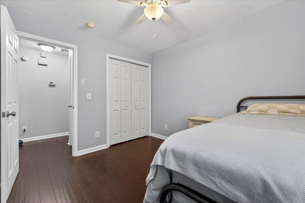 120 Rail Drive Photo 19