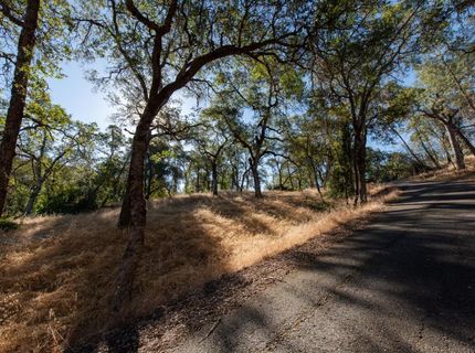 1031 Trails End Dr, Placerville, CA 95667 Photo