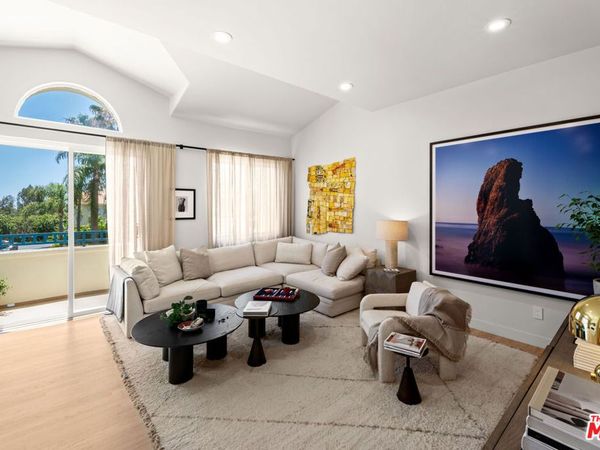 6475 Zuma View Place , Unit 133, Malibu, CA 90265