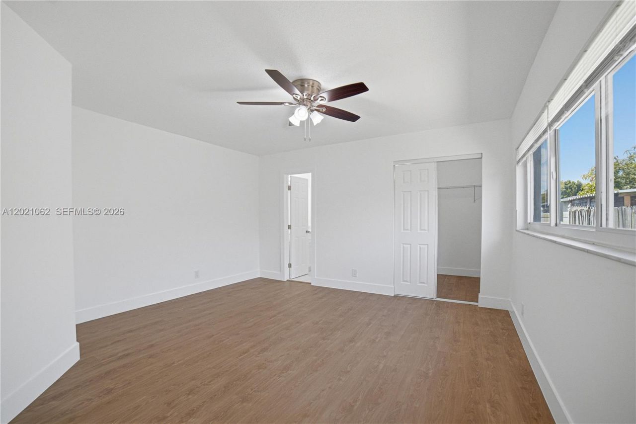 4981 SW 7th St , Margate, FL 33068 Photo