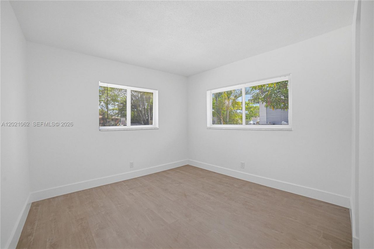 4981 SW 7th St , Margate, FL 33068 Photo