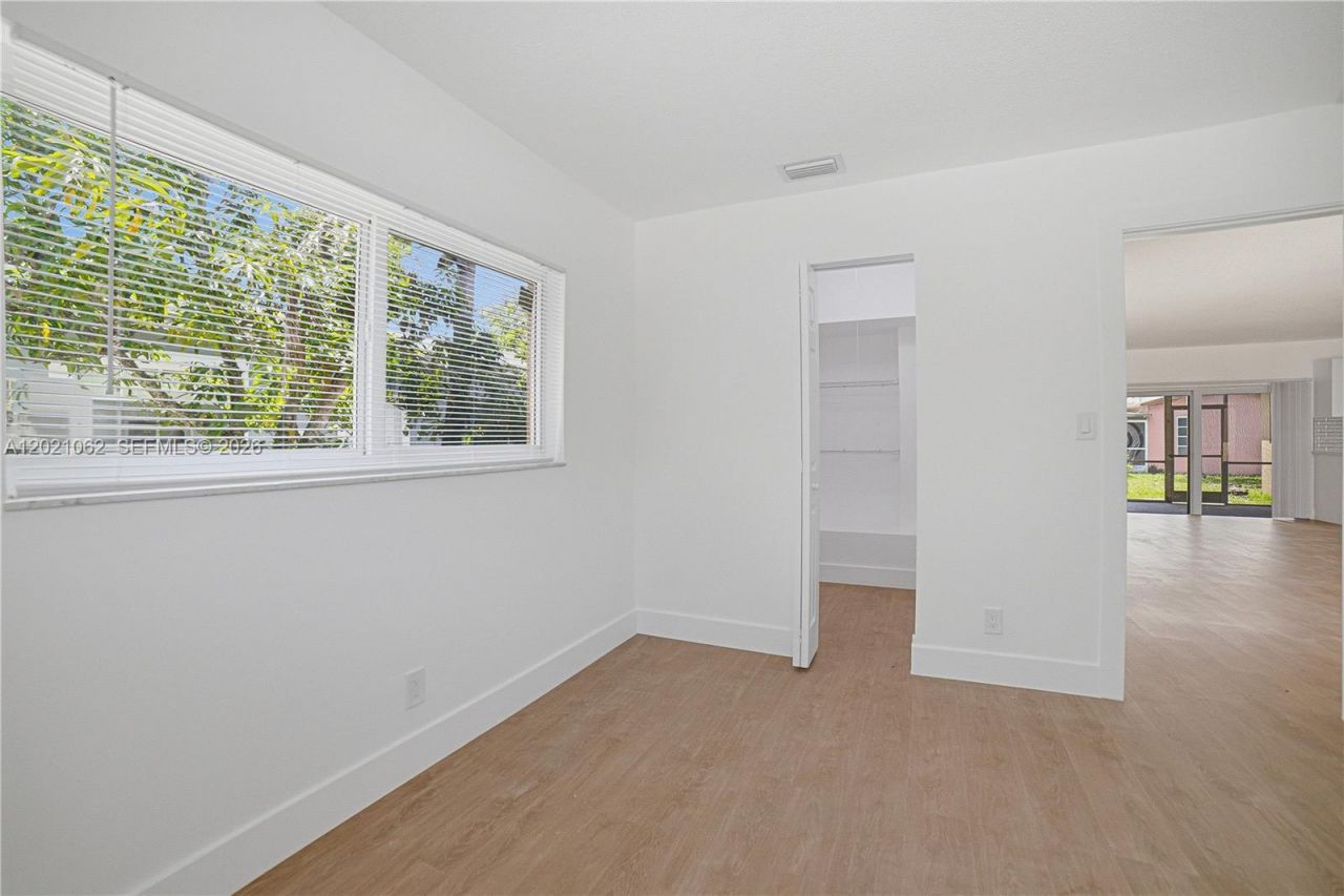 4981 SW 7th St , Margate, FL 33068 Photo