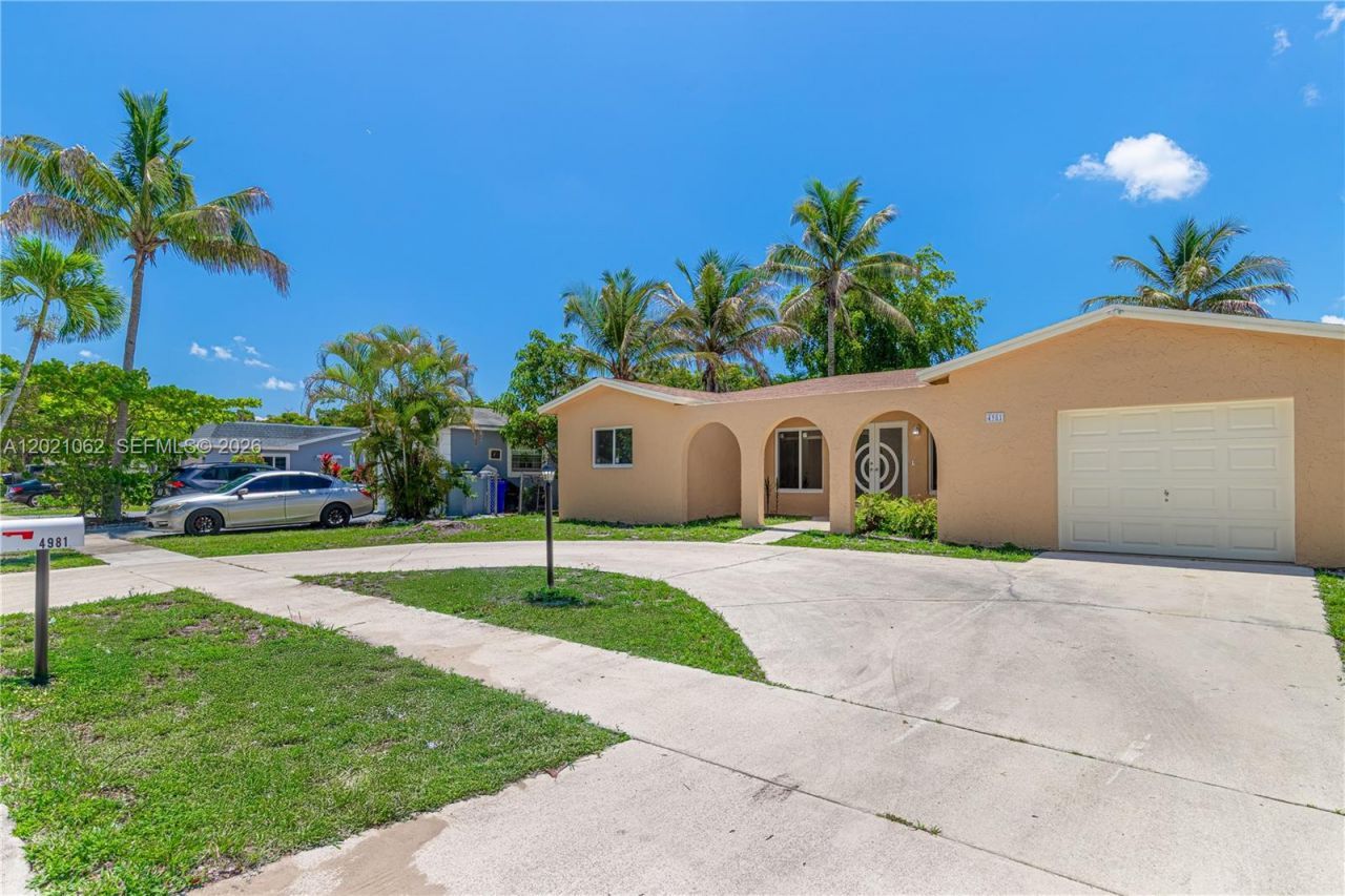 4981 SW 7th St, Margate, FL 33068 Photo