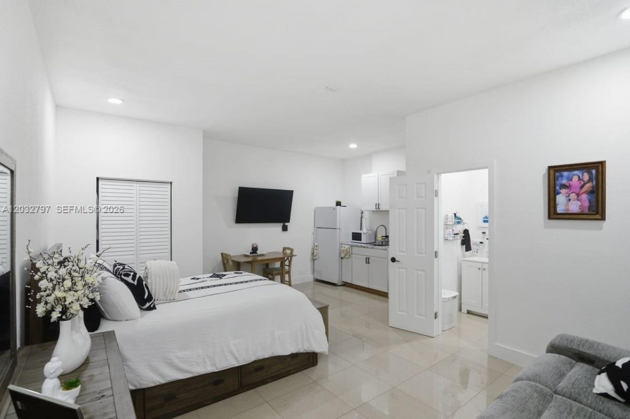 24174 SW 109th Path , Homestead, FL 33032 Photo