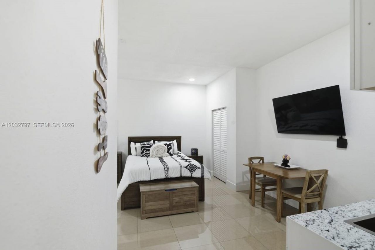 24174 SW 109th Path , Homestead, FL 33032 Photo