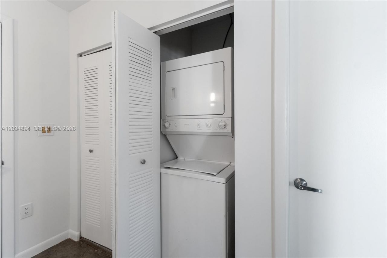 133 NE 2nd Ave , Unit 801, Miami, FL 33132 Photo