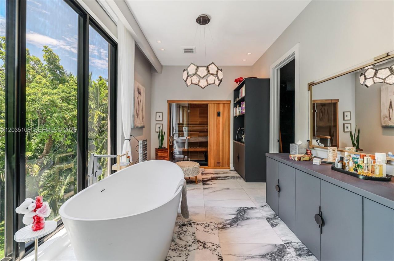 3120 Brickell Ave, Miami, FL 33129 Photo