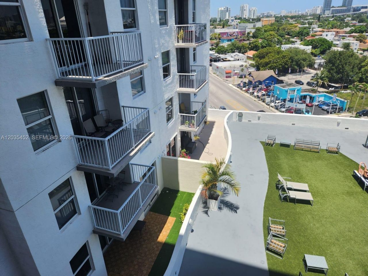 1 Glen Royal Pkwy, Unit 1006, Miami, FL 33125 Photo